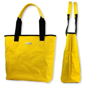 106402_1023_Lone_Taxi_Yellowsay0Q9OZX0EAE