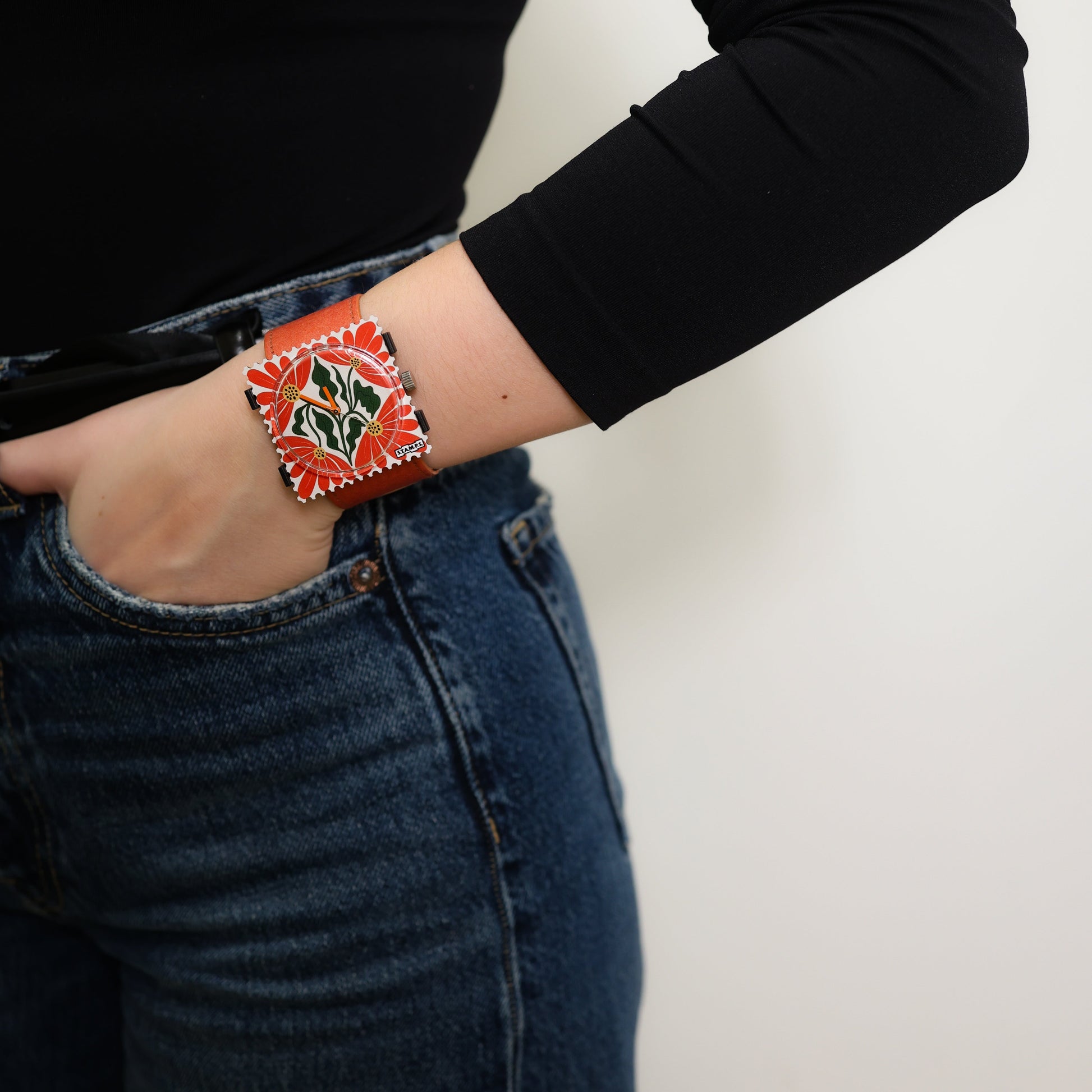 106475_STAMPS_Watch_Pumpkin_Flower